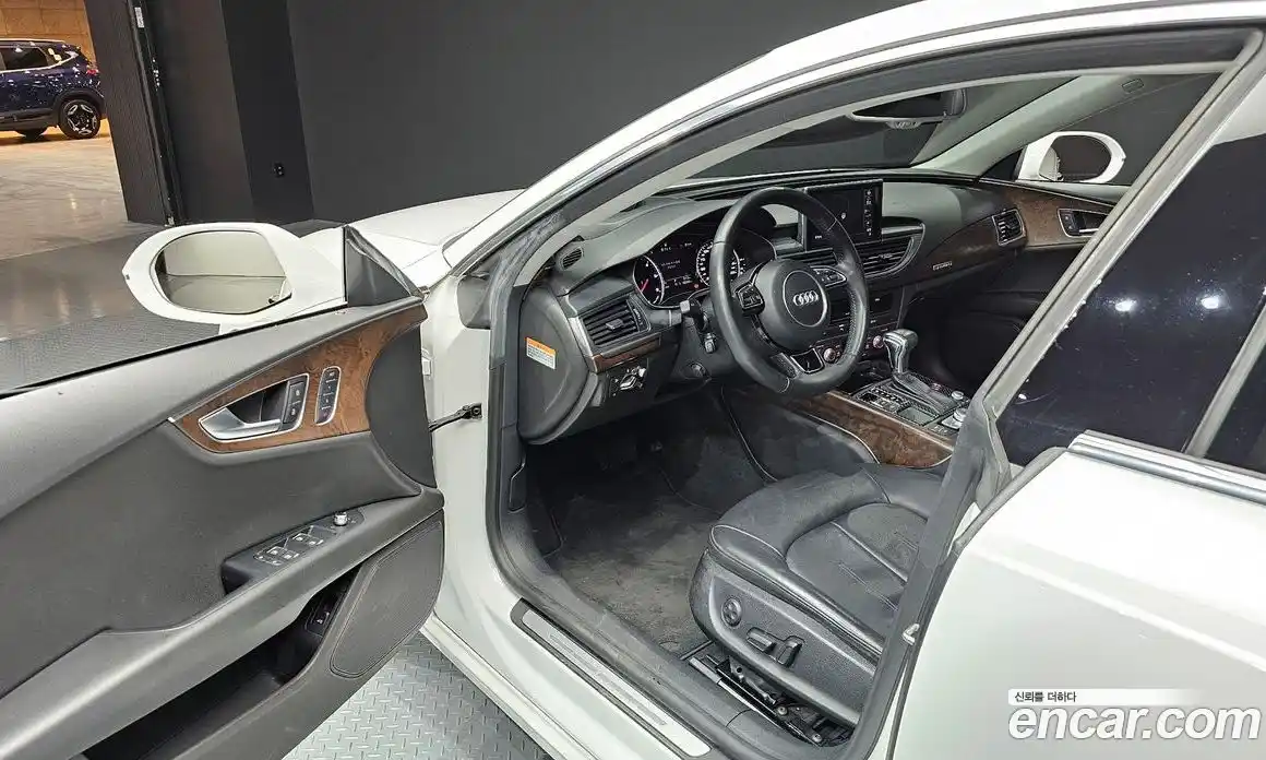 Audi A7 2014 3.0 гидро в Москве № 212598, фото 11