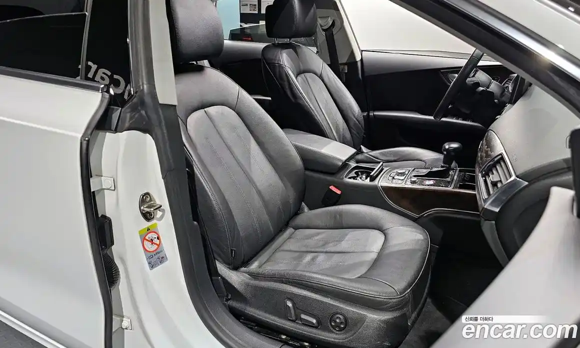 Audi A7 2014 3.0 гидро в Москве № 212598, фото 10