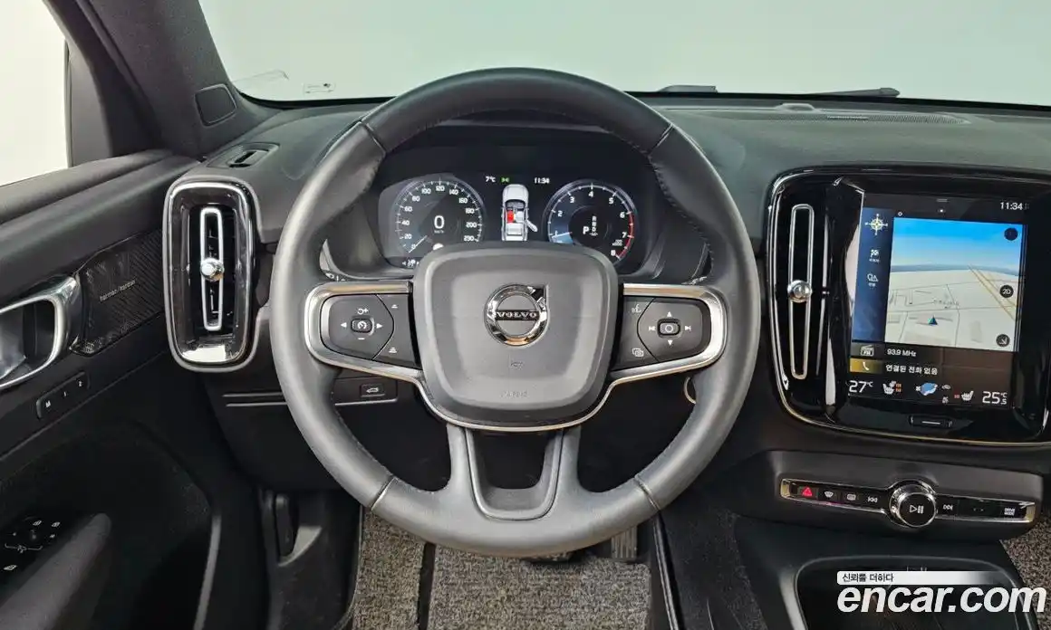 Volvo XC40 2019 2.0 гидро в Москве № 212817, фото 13