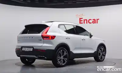 Volvo XC40 2019 2.0 гидро в Москве № 212817, миниатюра 2