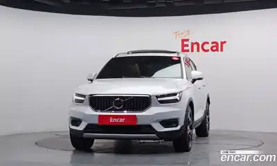 Volvo XC40 2019 2.0 гидро в Москве № 212817, миниатюра 3