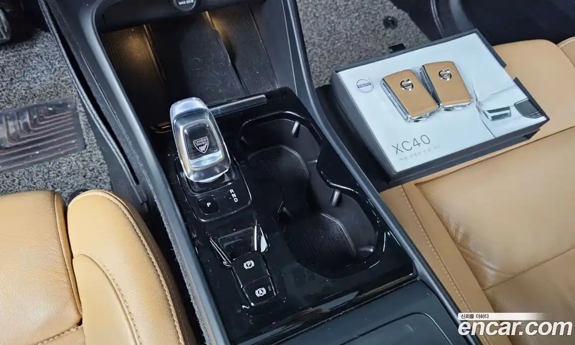 Volvo XC40 2019 2.0 гидро в Москве № 212817, фото 9