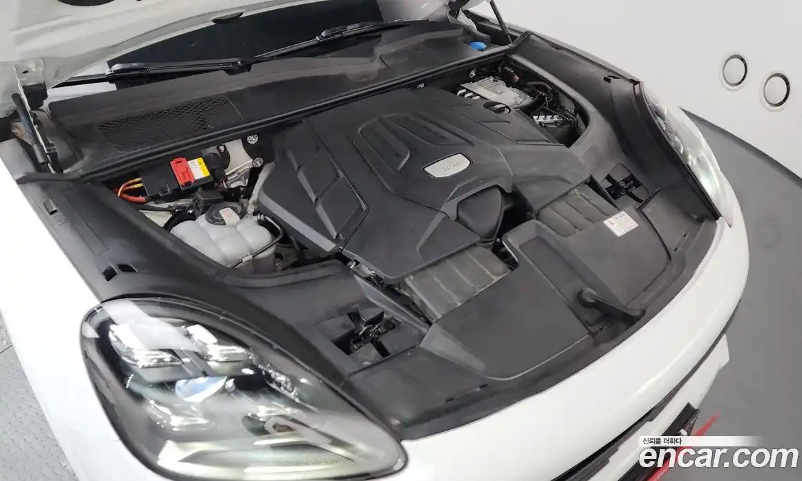 Porsche Cayenne 2021 3.0 гидро в Москве № 213204, фото 6