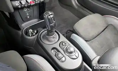 Mini Cooper Convertible 2022 2.0 гидро в Москве № 214127, миниатюра 9