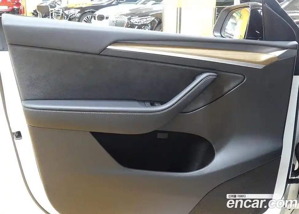 Tesla Model Y 2024 0.2 гидро в Москве № 214511, фото 11