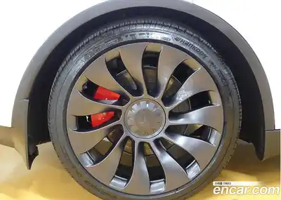 Tesla Model Y 2024 0.2 гидро в Москве № 214511, миниатюра 5