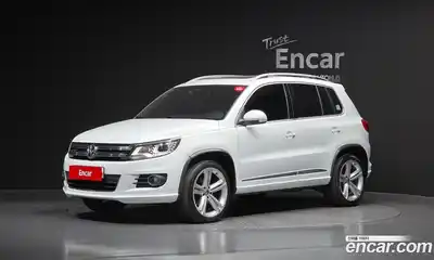 Volkswagen Tiguan, 2015