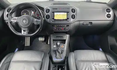 Volkswagen Tiguan 2015 2.0 гидро в Москве № 215163, миниатюра 7