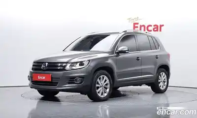 Volkswagen Tiguan, 2015