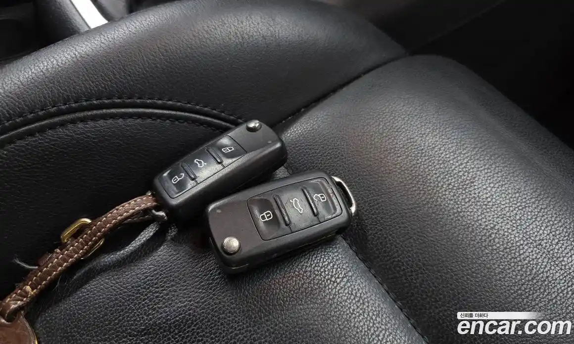 Volkswagen Tiguan 2015 2.0 гидро в Москве № 215165, фото 17