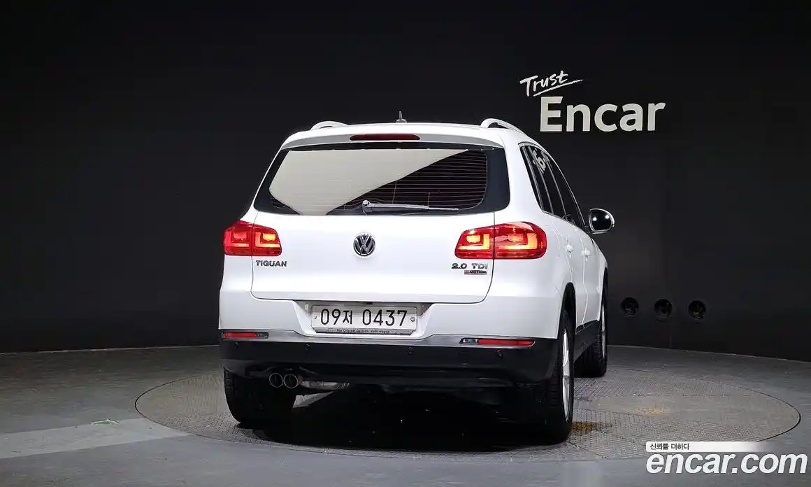 Volkswagen Tiguan 2016 2.0 гидро в Москве № 215300, фото 4