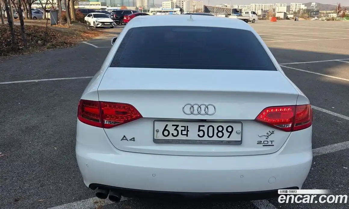 Audi A4 2011 2.0 гидро в Москве № 219955, фото 4