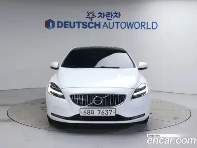 Volvo V40 2017 2.0 гидро в Москве № 223993, миниатюра 4