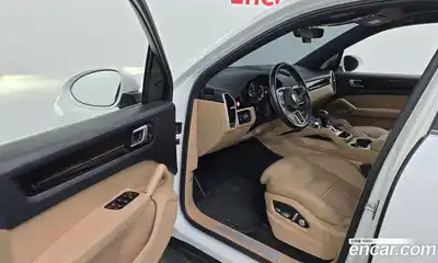 Porsche Cayenne 2019 3.0 гидро в Москве № 226495, миниатюра 10