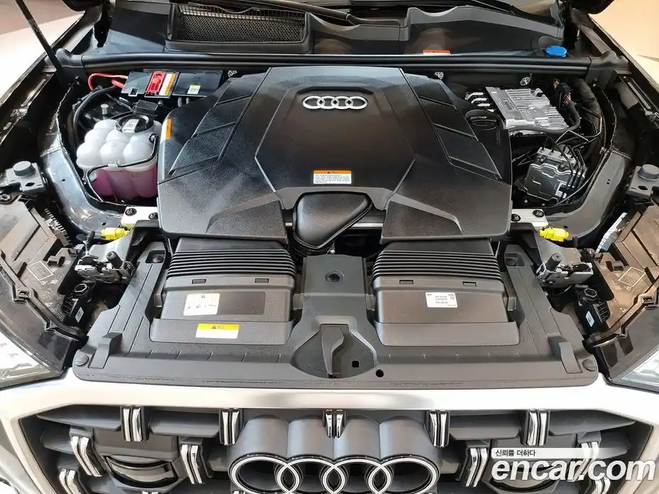 Audi Q7 2024 3.0 гидро в Москве № 230253, фото 6
