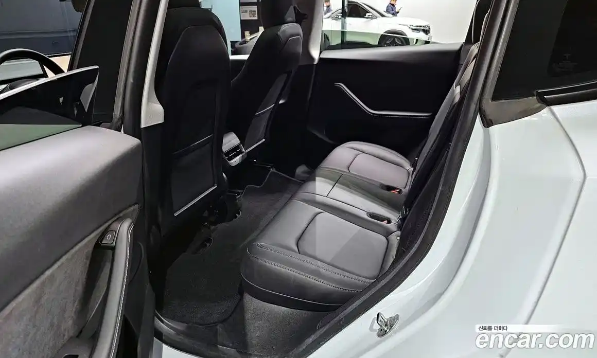 Tesla Model Y 2023 0.2 гидро в Москве № 231587, фото 12