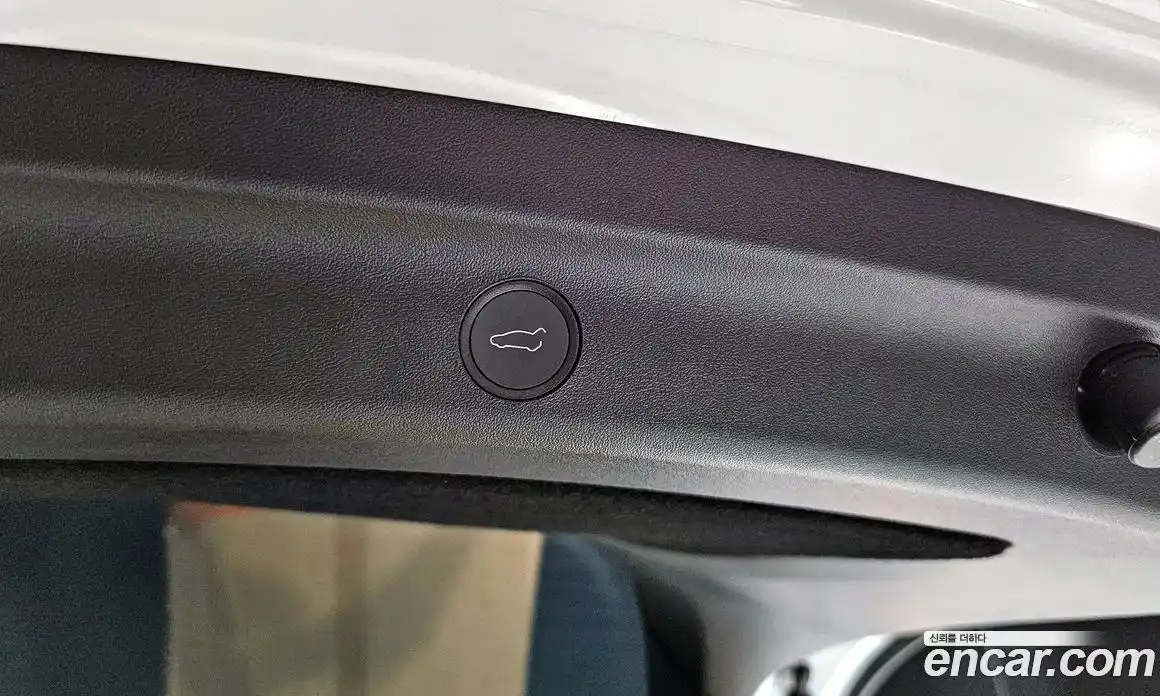 Tesla Model Y 2023 0.2 гидро в Москве № 231587, фото 20