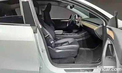 Tesla Model Y 2023 0.2 гидро в Москве № 231587, миниатюра 10