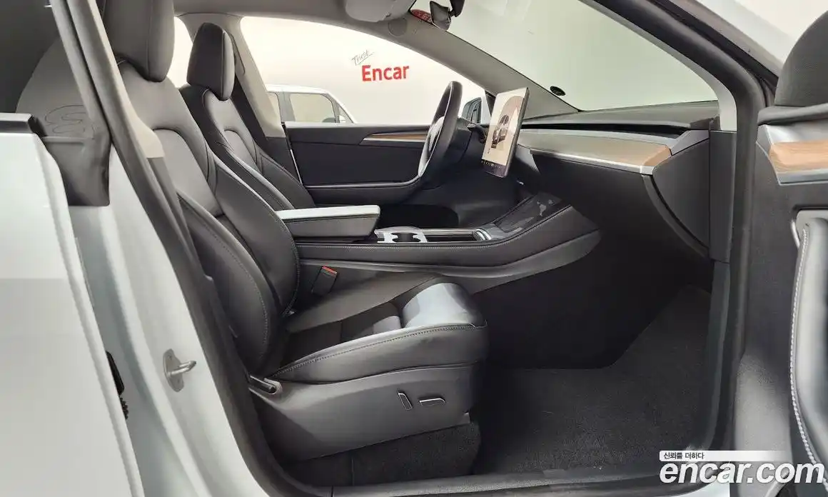 Tesla Model Y 2023 0.2 гидро в Москве № 231646, фото 11