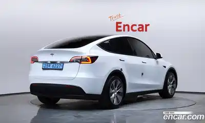 Tesla Model Y 2023 0.2 гидро в Москве № 231646, миниатюра 2
