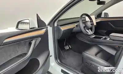 Tesla Model Y 2023 0.2 гидро в Москве № 231646, миниатюра 10