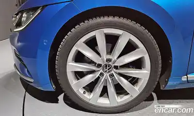 Volkswagen Arteon 2023 2.0 гидро в Москве № 232068, миниатюра 5