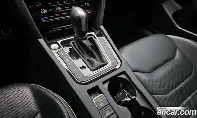 Volkswagen Arteon 2023 2.0 гидро в Москве № 232068, миниатюра 9