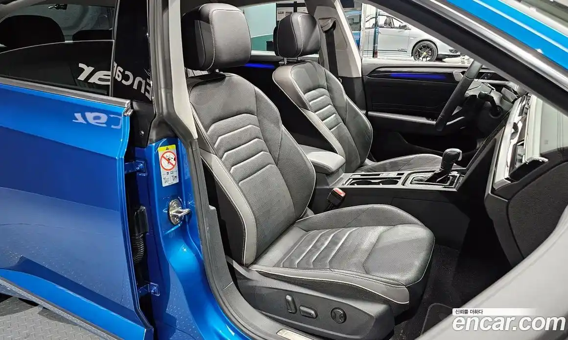 Volkswagen Arteon 2023 2.0 гидро в Москве № 232068, фото 10