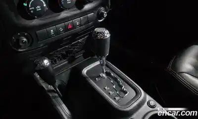 Jeep Wrangler 2017 3.6 гидро в Москве № 232307, миниатюра 8