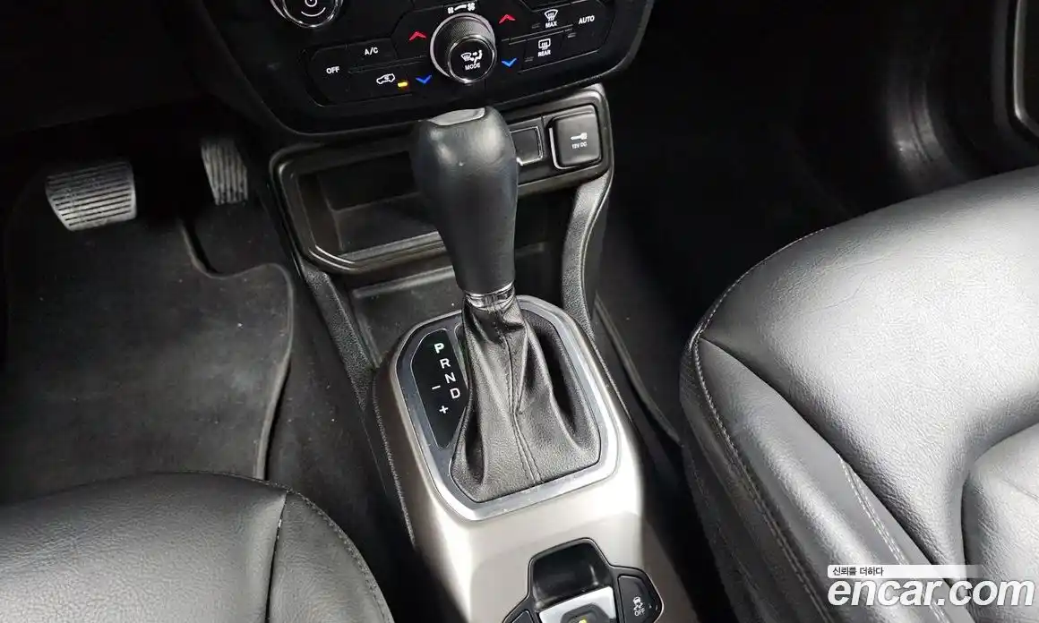 Jeep Renegade 2021 2.4 гидро в Москве № 232701, фото 9