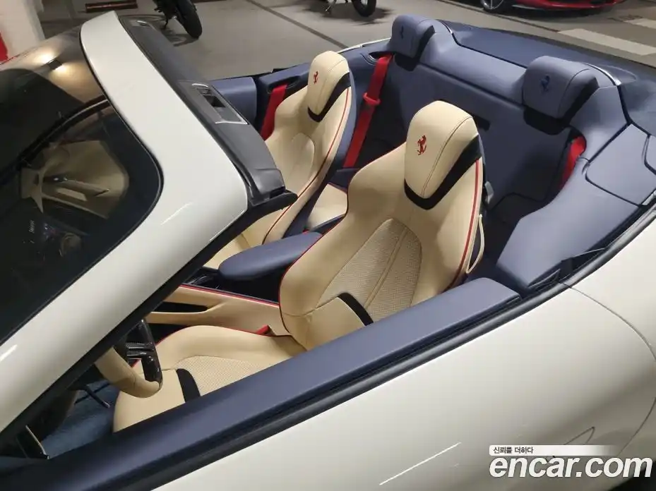 Ferrari Roma 2024 3.9 гидро в Москве № 239551, фото 15