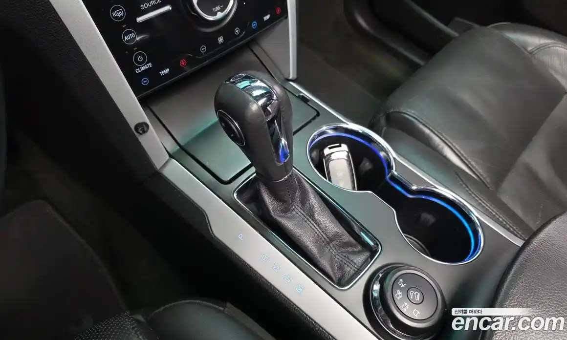 Ford Explorer 2015 3.5 гидро в Москве № 251012, фото 9