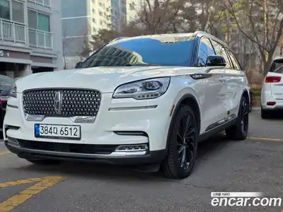 Lincoln Aviator, 2021