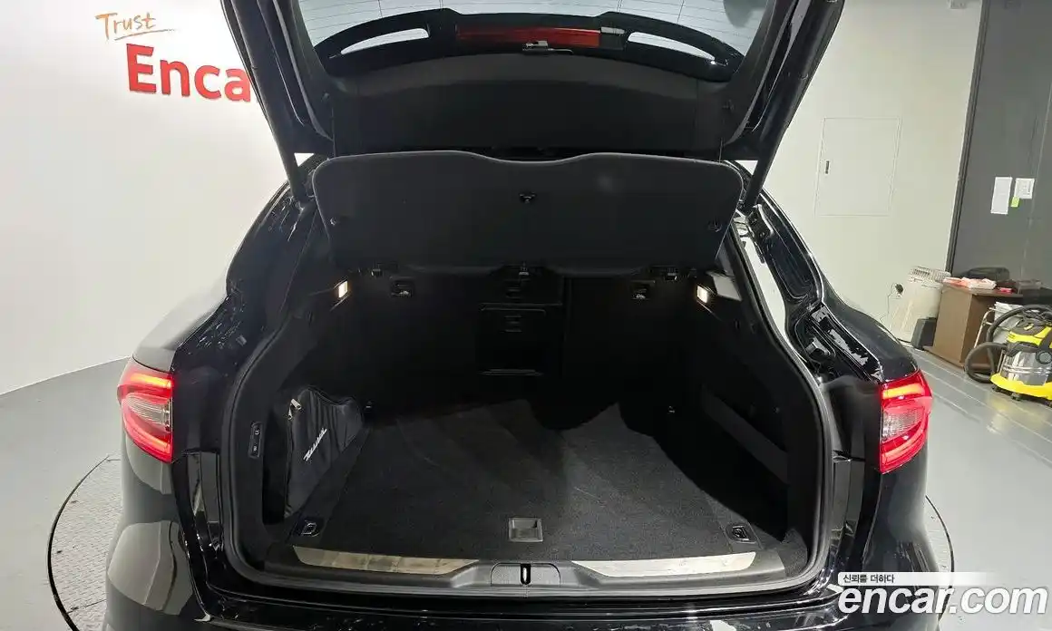 Maserati Levante 2020 3.0 гидро в Москве № 255904, фото 20