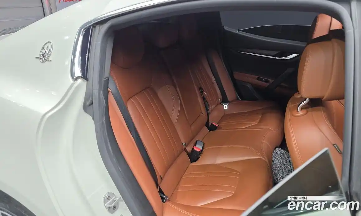 Maserati Ghibli 2016 3.0 гидро в Москве № 255947, фото 12