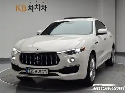 Maserati Levante, 2022