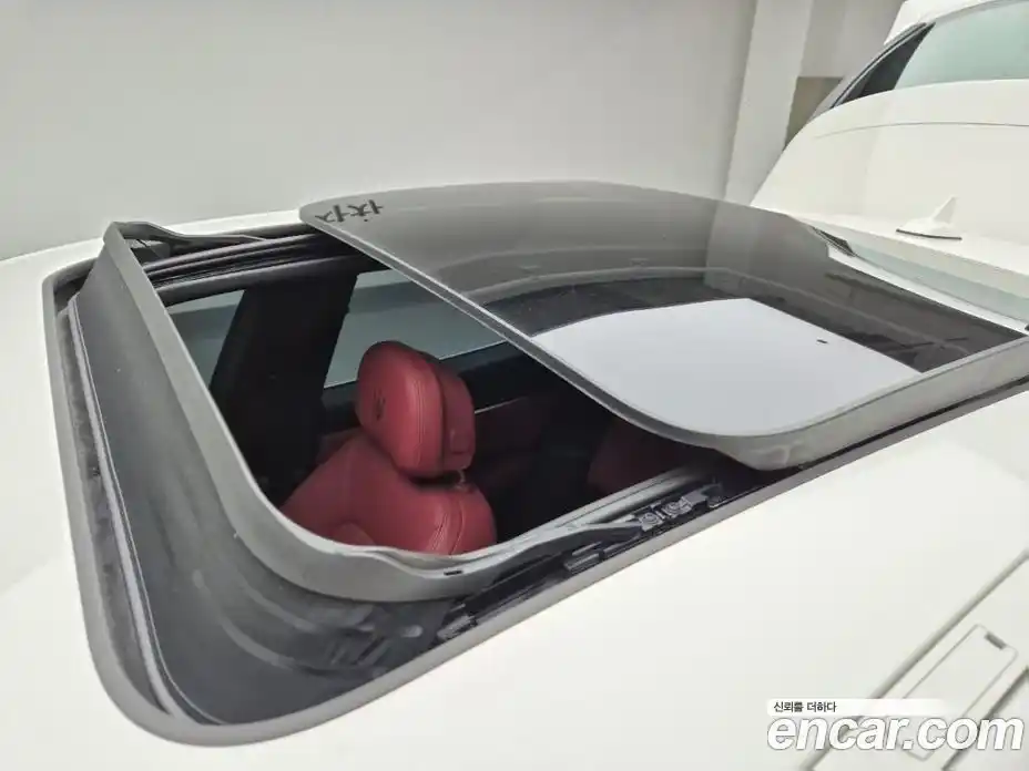 Maserati Levante 2022 2.0 гидро в Москве № 255985, фото 13