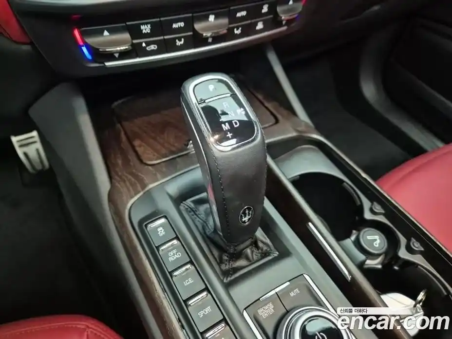 Maserati Levante 2022 2.0 гидро в Москве № 255985, фото 8