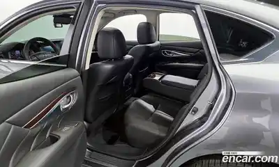 Infiniti Q70 2018 3.7 гидро в Москве № 256151, миниатюра 11