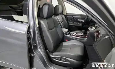 Infiniti Q70 2018 3.7 гидро в Москве № 256151, миниатюра 12