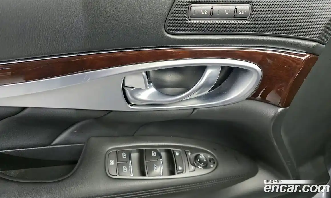 Infiniti Q70 2018 3.7 гидро в Москве № 256151, фото 14