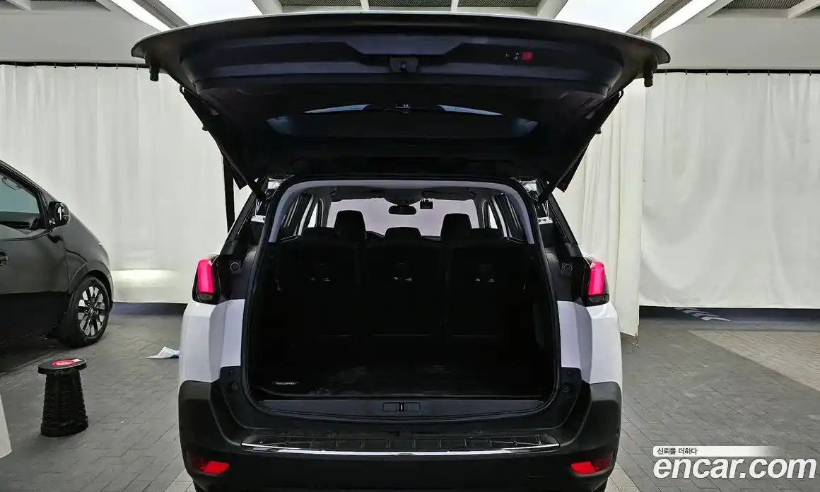 Peugeot 5008 2018 1.5 гидро в Москве № 256282, фото 20