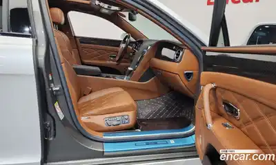 Bentley Flying Spur 2015 6.0 гидро в Москве № 256683, миниатюра 11
