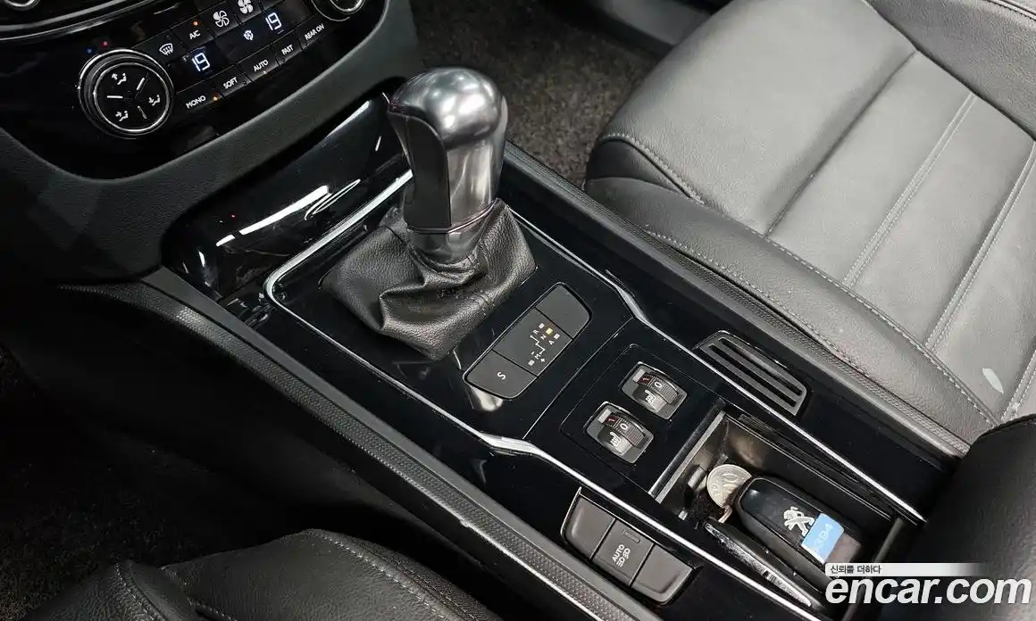 Peugeot 508 2015 1.6 гидро в Москве № 257770, фото 9