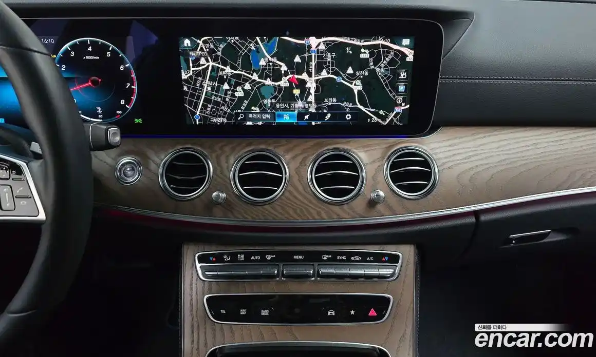 Mercedes-Benz E-Class 2023 2.0 гидро в Москве № 262142, фото 14
