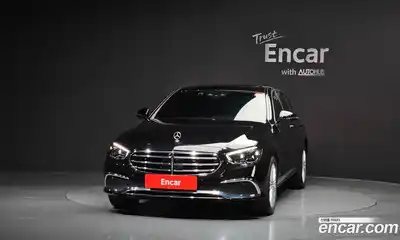 Mercedes-Benz E-Class 2023 2.0 гидро в Москве № 262142, миниатюра 3