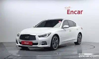 Infiniti Q50, 2015