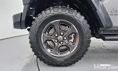 Jeep Gladiator 2022 3.6 гидро в Москве № 273279, миниатюра 5