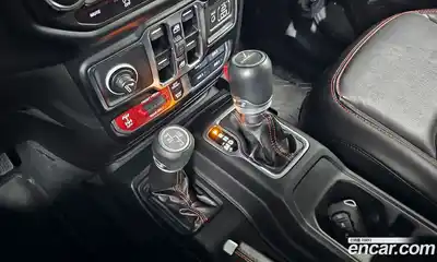Jeep Gladiator 2022 3.6 гидро в Москве № 273279, миниатюра 9