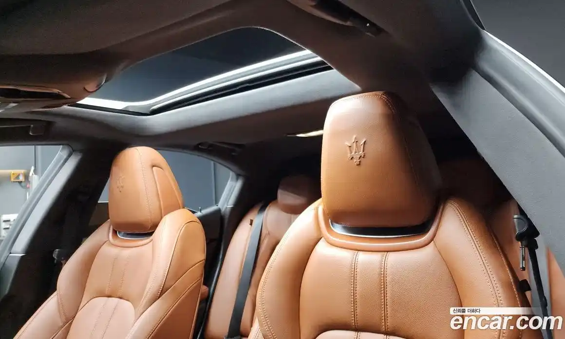 Maserati Ghibli 2022 3.0 гидро в Москве № 282712, фото 17